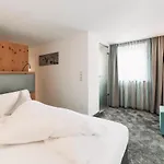 Hotel Piz Buin 4*