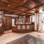 Hotel Piz Buin 4*