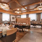 Piz Buin Hotel 4*