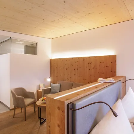 Hotell Piz Buin 4*