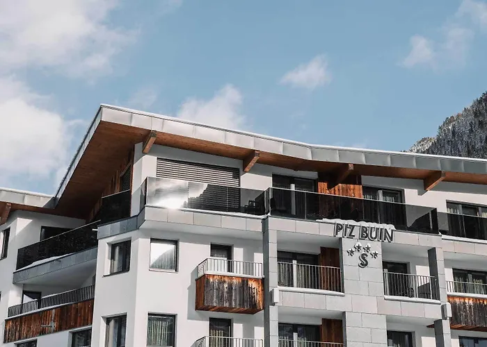 Piz Buin 4*